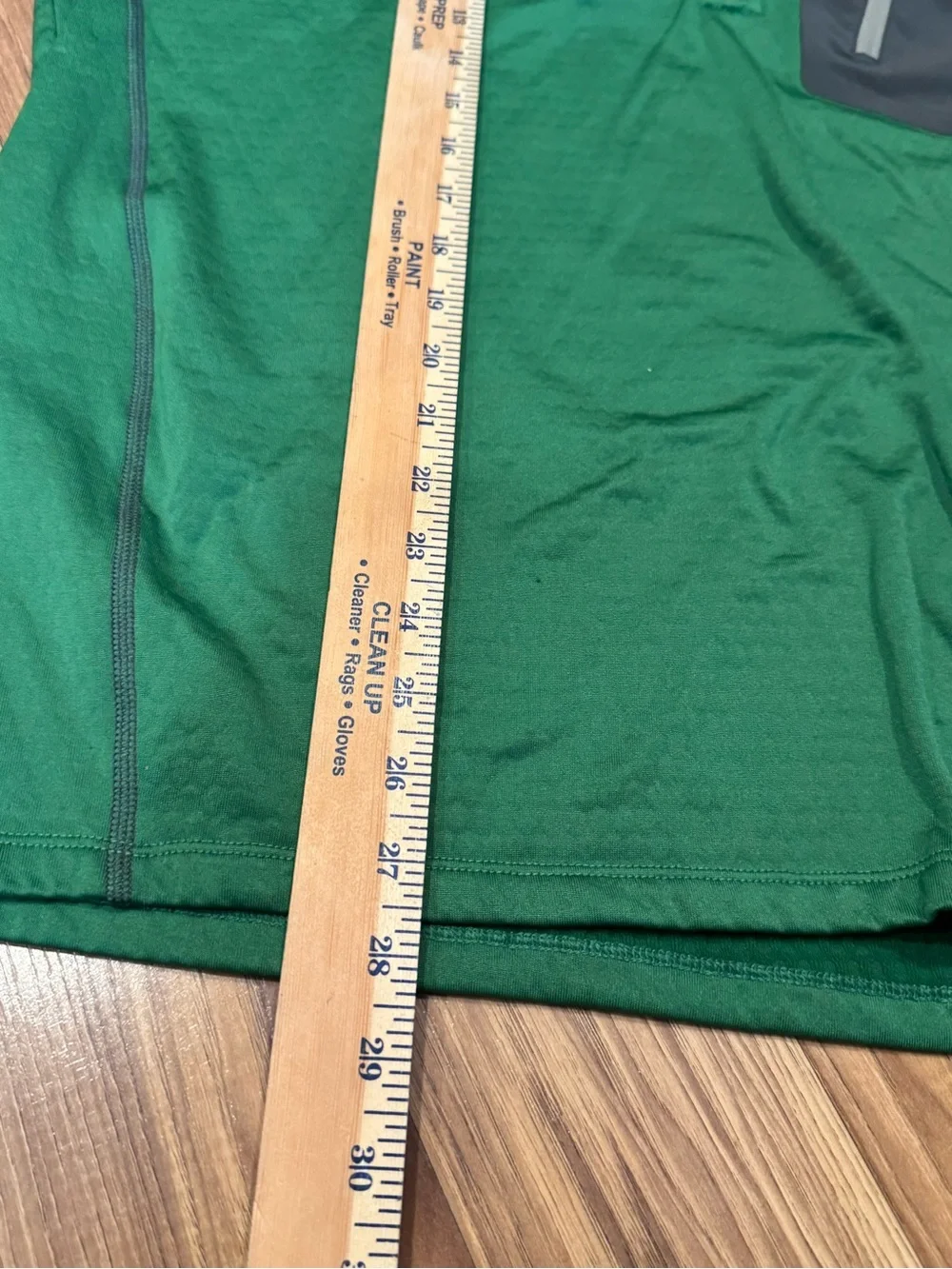 Eddie Bauer Men’s Green FreeHeat Quarter-Zip with Chest Pocket, Size XL